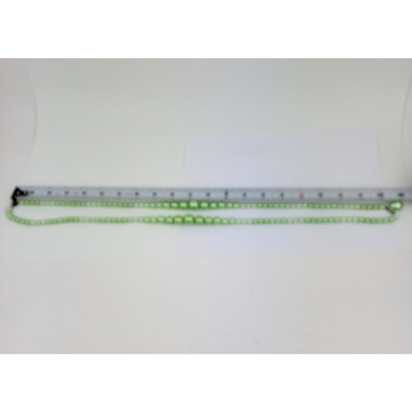 Vintage Light Soft Green Necklace Made in Japan Graduated Beads Two Strands 20in - Picture 9 of 11